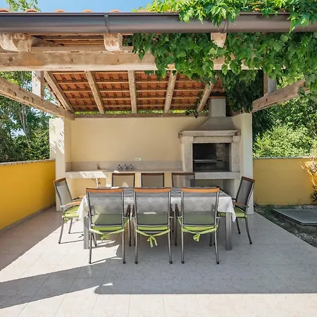 House Perci 1 度假居 Tar-Vabriga