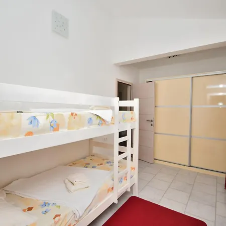 House Perci 1 Holiday home *