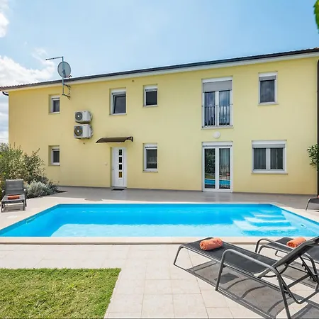 Holiday home House Perci 1 Tar-Vabriga